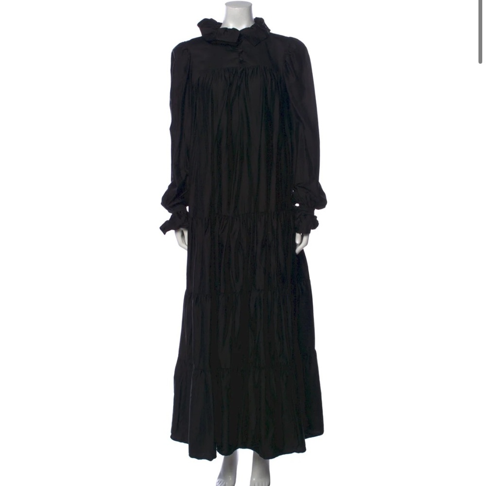 AVAVAV Black Maxi Dress